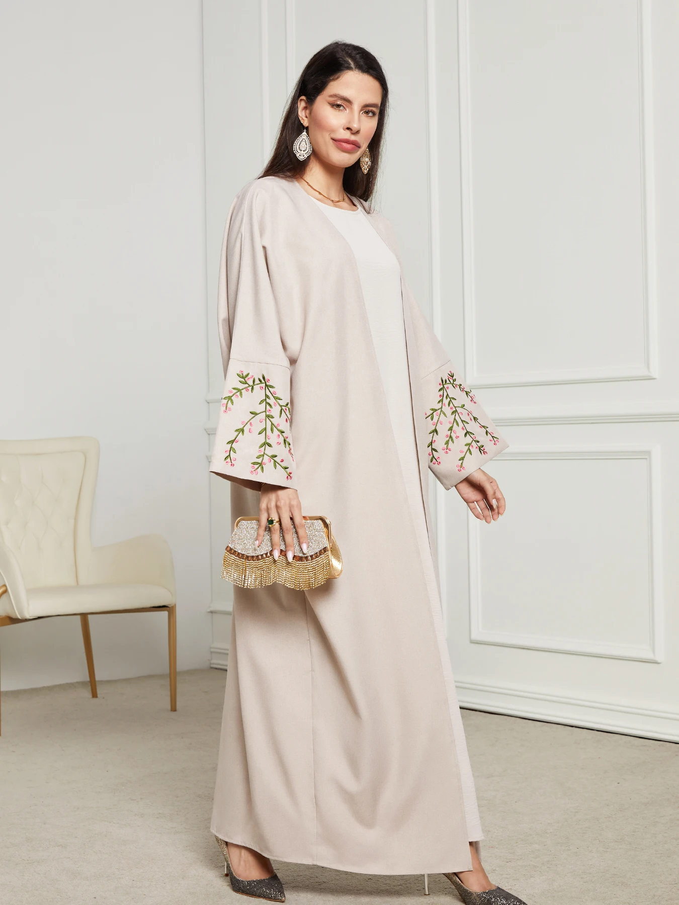 Hot Muslim Ramadan Eid Bangladesh Embroidery Batwing Sleeve Open Kimono Abaya Kuwaiti Moroccan Women Robe Islam Clothing