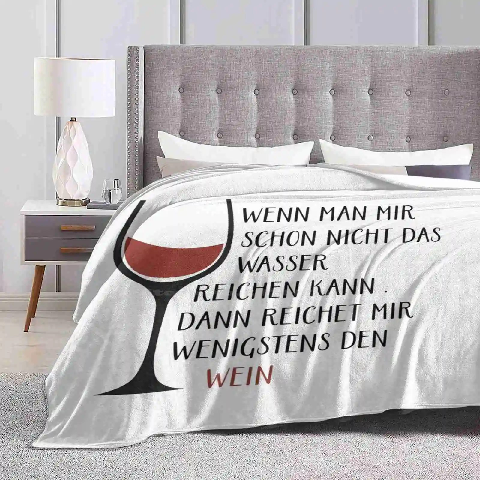 Wenn Man Mir Schon Nicht Das Wasser Reichen Kann Dann Den Wein-Lustiger Wein Spruch Für Weintrinker & Weinprobe Trend Style