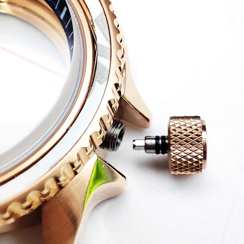 Rose gold NH35 case, 42 mm case, sapphire ceramic bezel, waterproof, watch accessory suitable for NH35/36 movements.