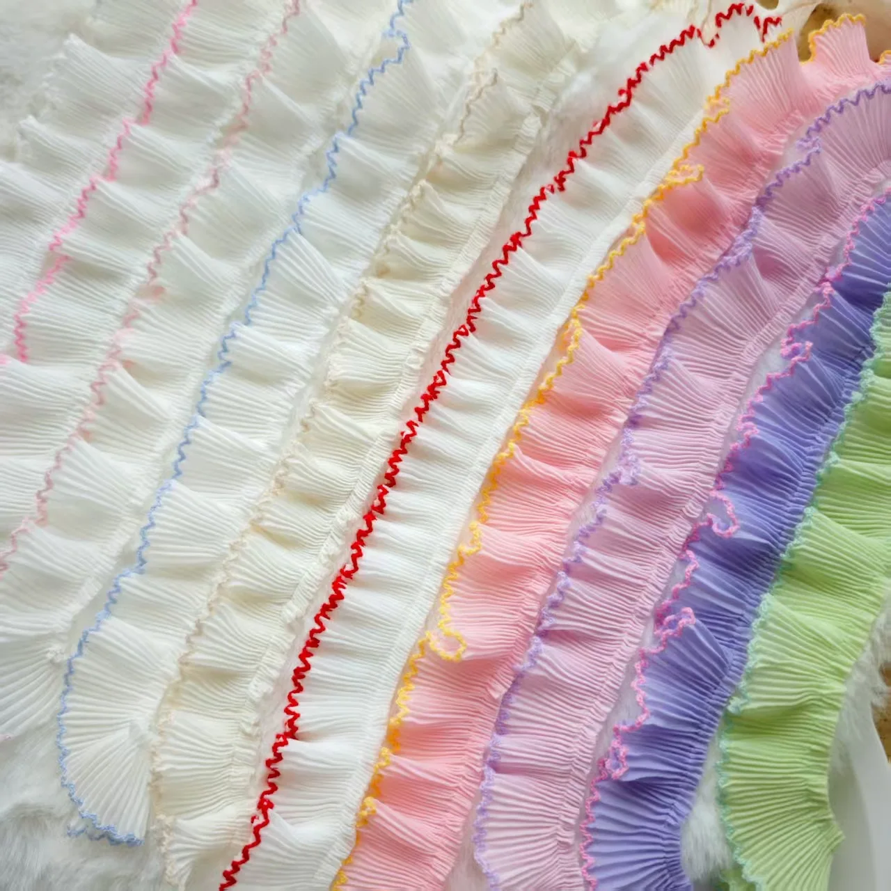 15-yards-30mm-colorful-edge-chiffon-ribbon-pleated-dog-teeth-lace-trim-coat-opening-baby-dress-hem-lolita-pet-decoration