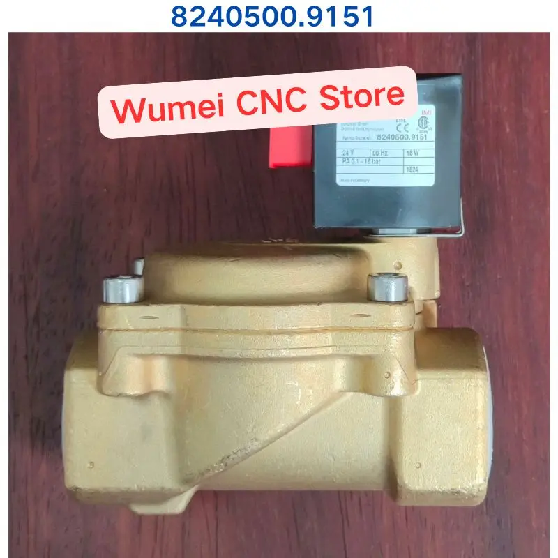 

Original 8240500.9151 Diaphragm type pilot solenoid valve G1 1/4 caliber 0.1~16 bar other specifications, please consult