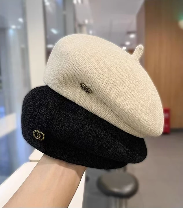 British Woolen Knitted Retro Beret Children's Autumn And Winter Light Luxury Show Face Small Artist Hat Styling Bud Hat