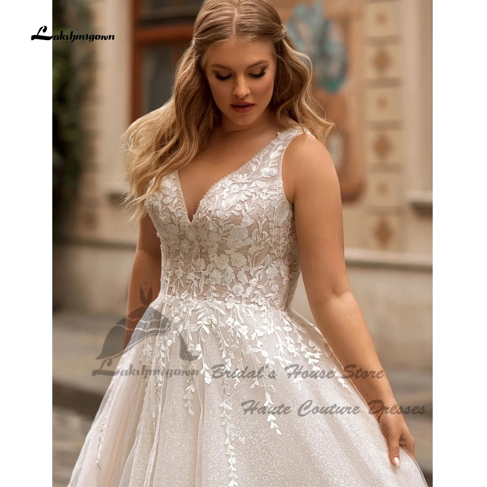 Lakshmigown Plus Size Damen Strand-Hochzeitskleider Ärmellos 2026 Funkelnde Glitzer Boho Brautkleider Spitzenapplikationen Maßanfertigung – Detail 2