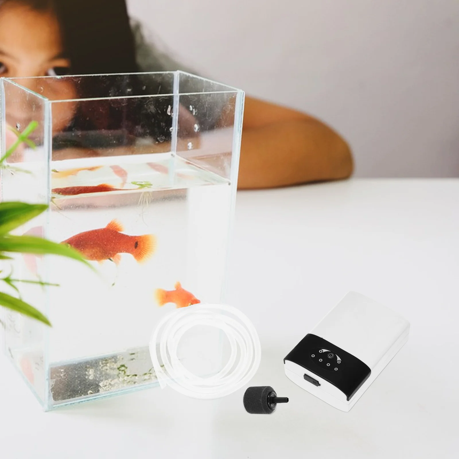 

1Set Dual Outlet Aquarium Oxygen Pump Compact Design Adjustable Bubble Rate Quiet Fish Tank Air Pump Fish Tank Oxygenation