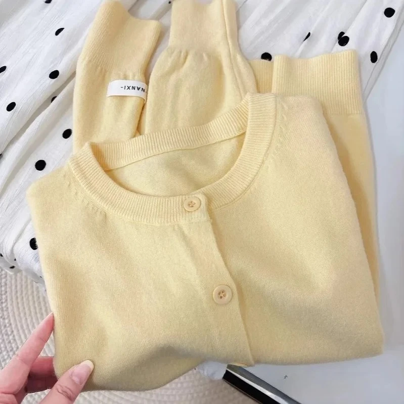 

Knitwear Filter Effect Built in Fashionable All Purpose White Enhancing Long Sleeve Knitted Open Cardigan Versatile Solid Color