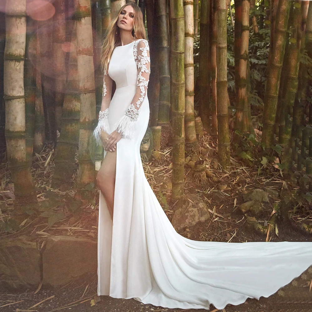 Mermaid Wedding Dresses for Women White Long Sleeves Applique Wedding Gowns Bride Backless Side Slit Feather Summer Bridal Dress