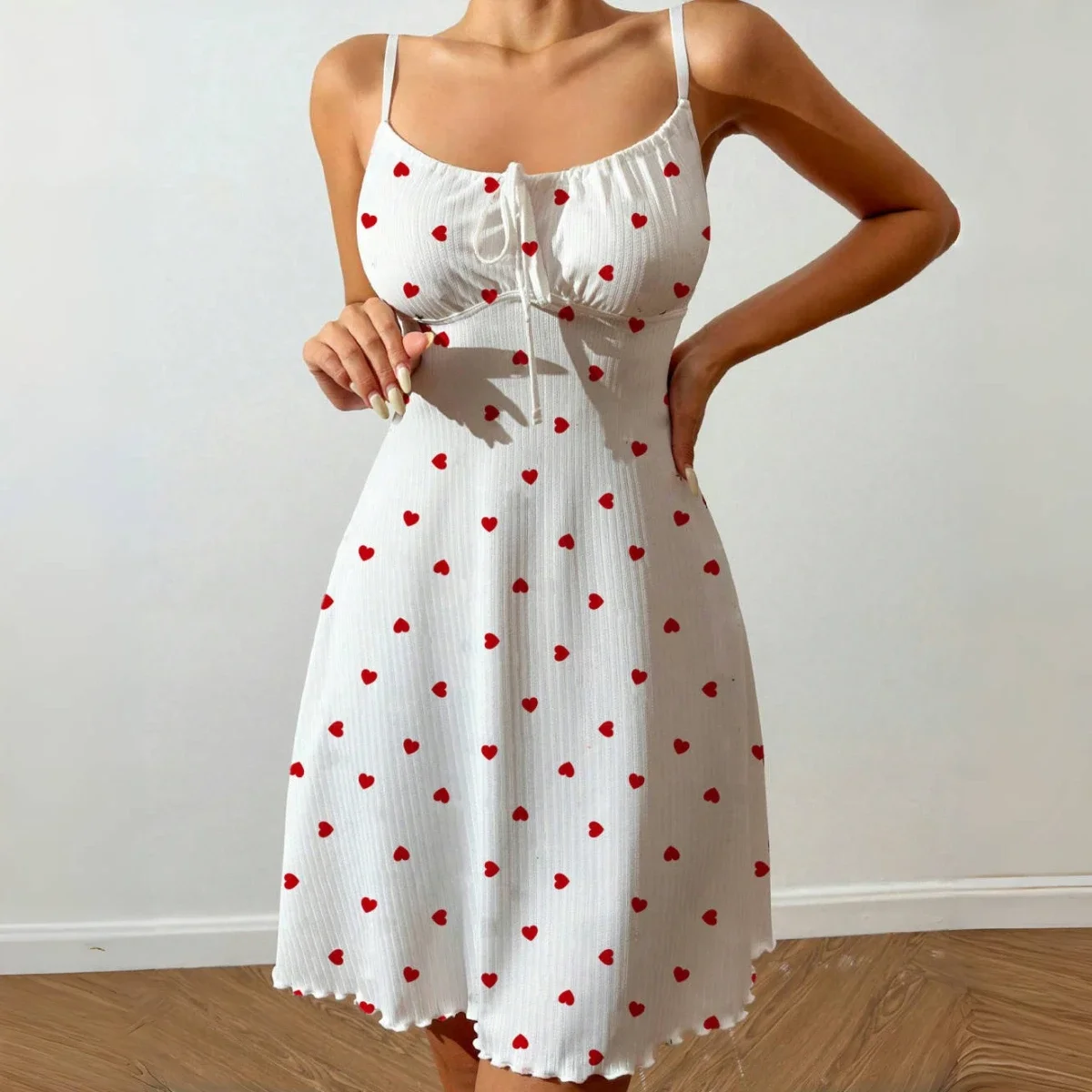 

Women’s Heart Print Nightdress Sexy Spaghetti Strap Pajama Dress Sleeveless Lace-Up Cute Slim Fit Sleepwear