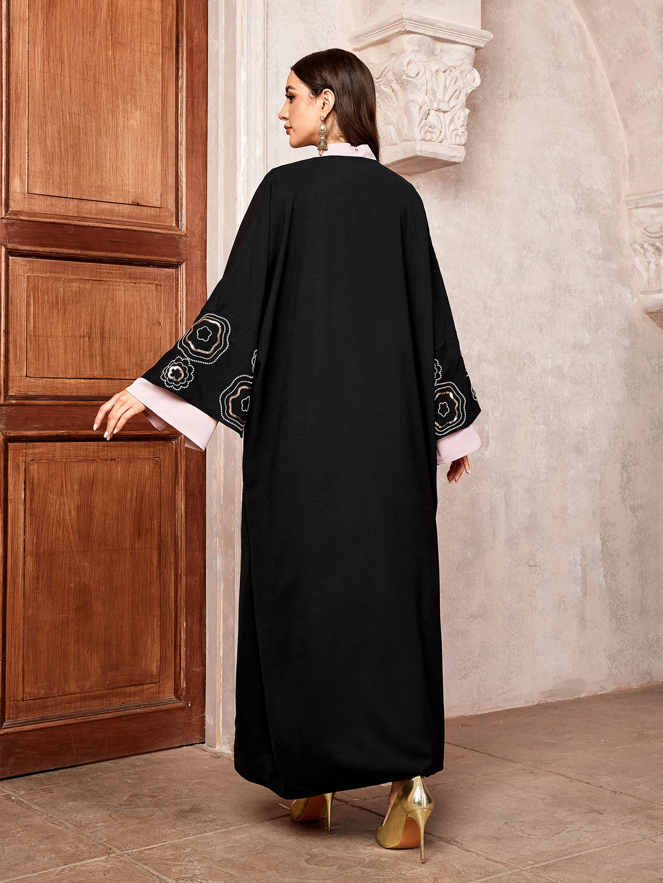 2024 New Floral Embroidery Muslim Dress for Women Eid Morocco Ramadan Color Collision Abayas Kaftan Islam Dubai Arab Long Robe