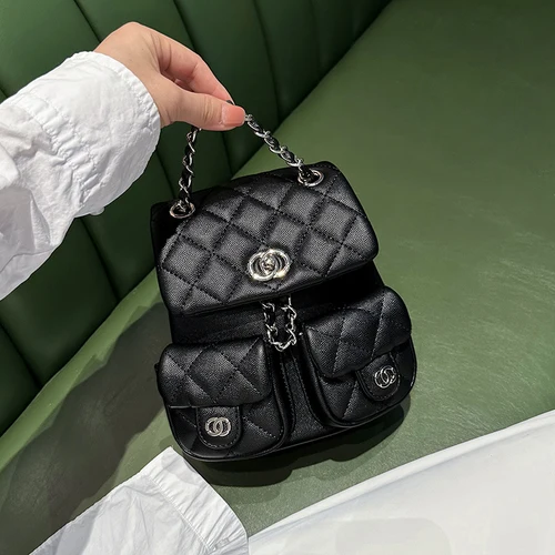 소형 가죽 체인 백팩 2024 신상품 소녀용 블랙 미니백 핸드백 여성용 가방 유럽 스타일의 격자 패턴 중국 제조 Best5 소형 가죽 체인 백팩 2024 신상품 소녀용 블랙 미니백 핸드백 여성용 가방 유럽 스타일의 격자 패턴 중국 제조 Best5