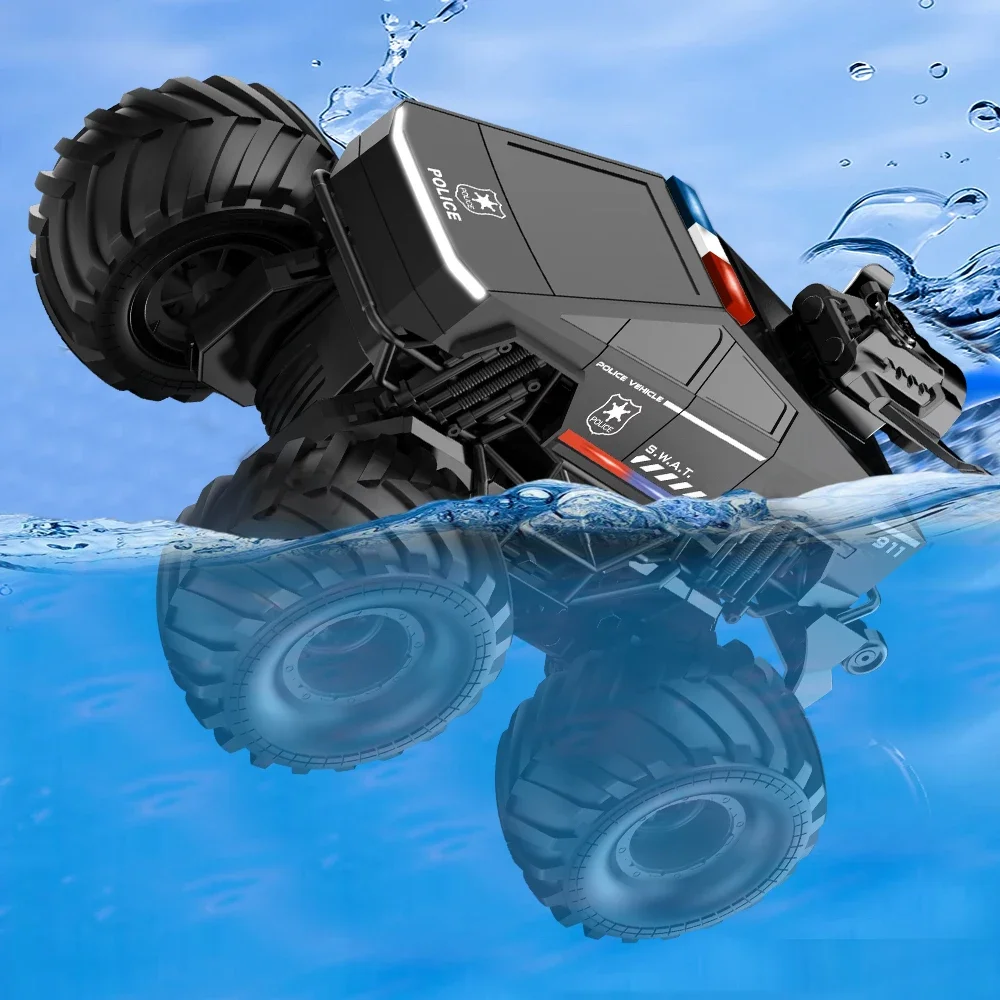 رذاذ 2.4G مركبة برمائية برمائية بأربع عجلات للطرق الوعرة مع خمسة مصابيح، مناسبة للعب الداخلي والخارجي