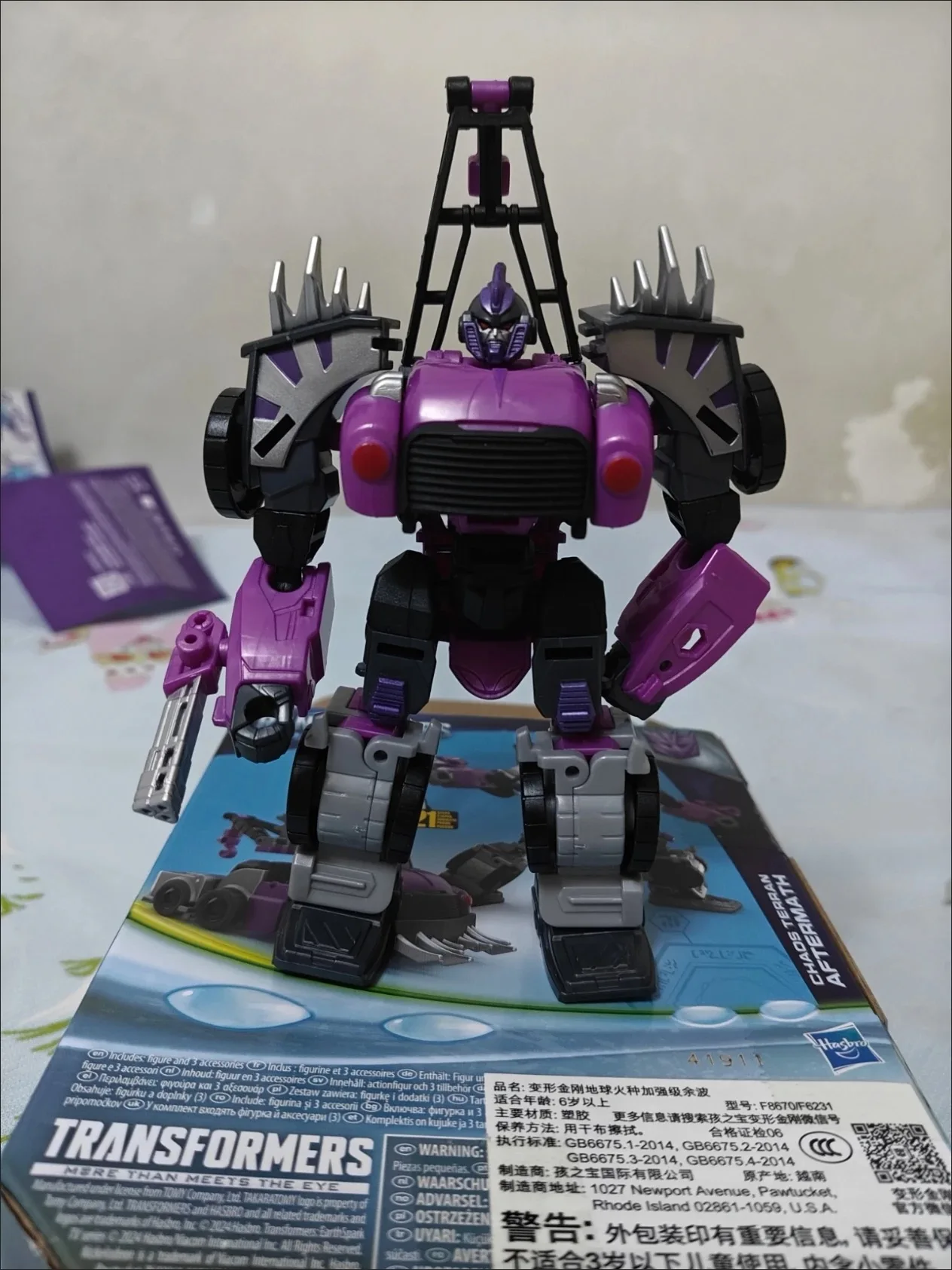 متوفر في المخزون، ألعاب هاسبرو ترانسفورمرز، شخصيات رافعة أرضية، نماذج روبوتات، مجموعة هدايا عيد الميلاد