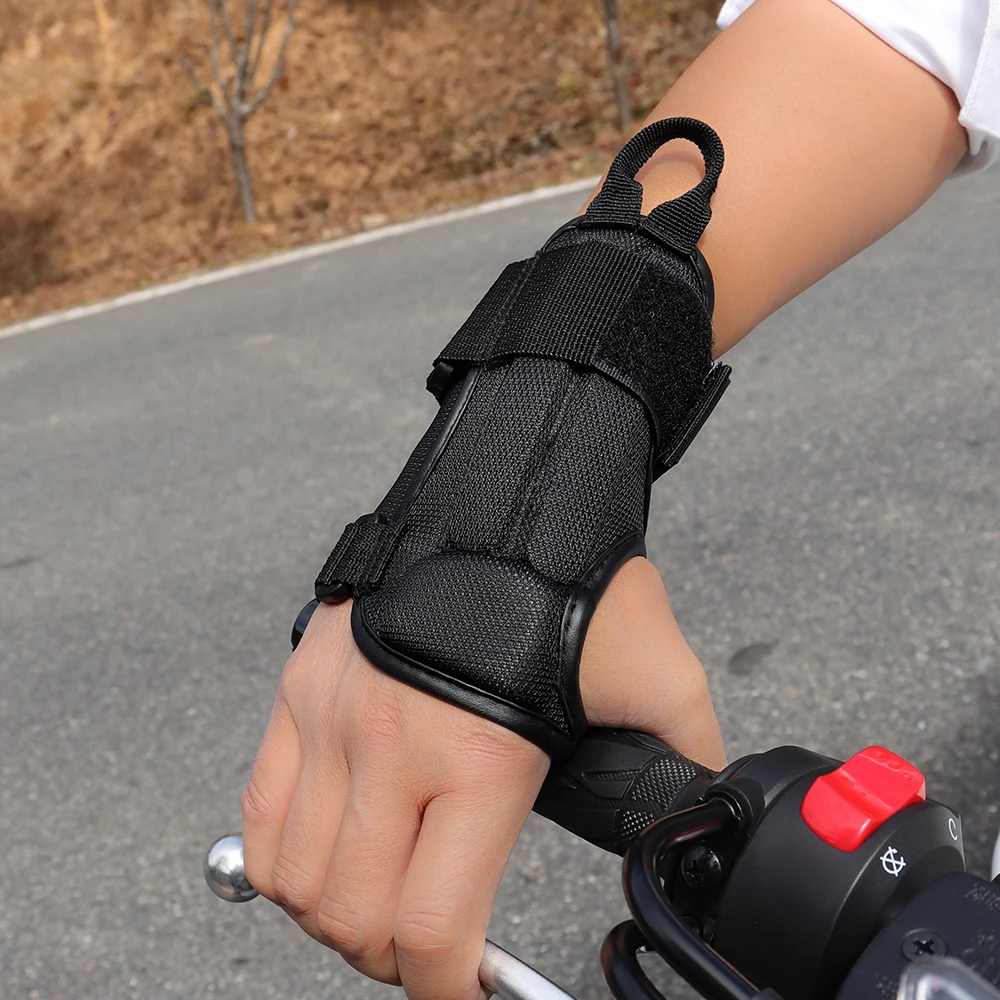 WOSAWE Adjustable Ski Strokes Wrist Support Gear Hand Protection Roller Palm Pads Protector Snowboard Skating Guard Men Women