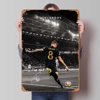 Toni Kroos Metal Poster Soccer Sports Metal Signs Wall Decoration Items Custom Tinplate Sign for Wall Art Decoration Retro Room