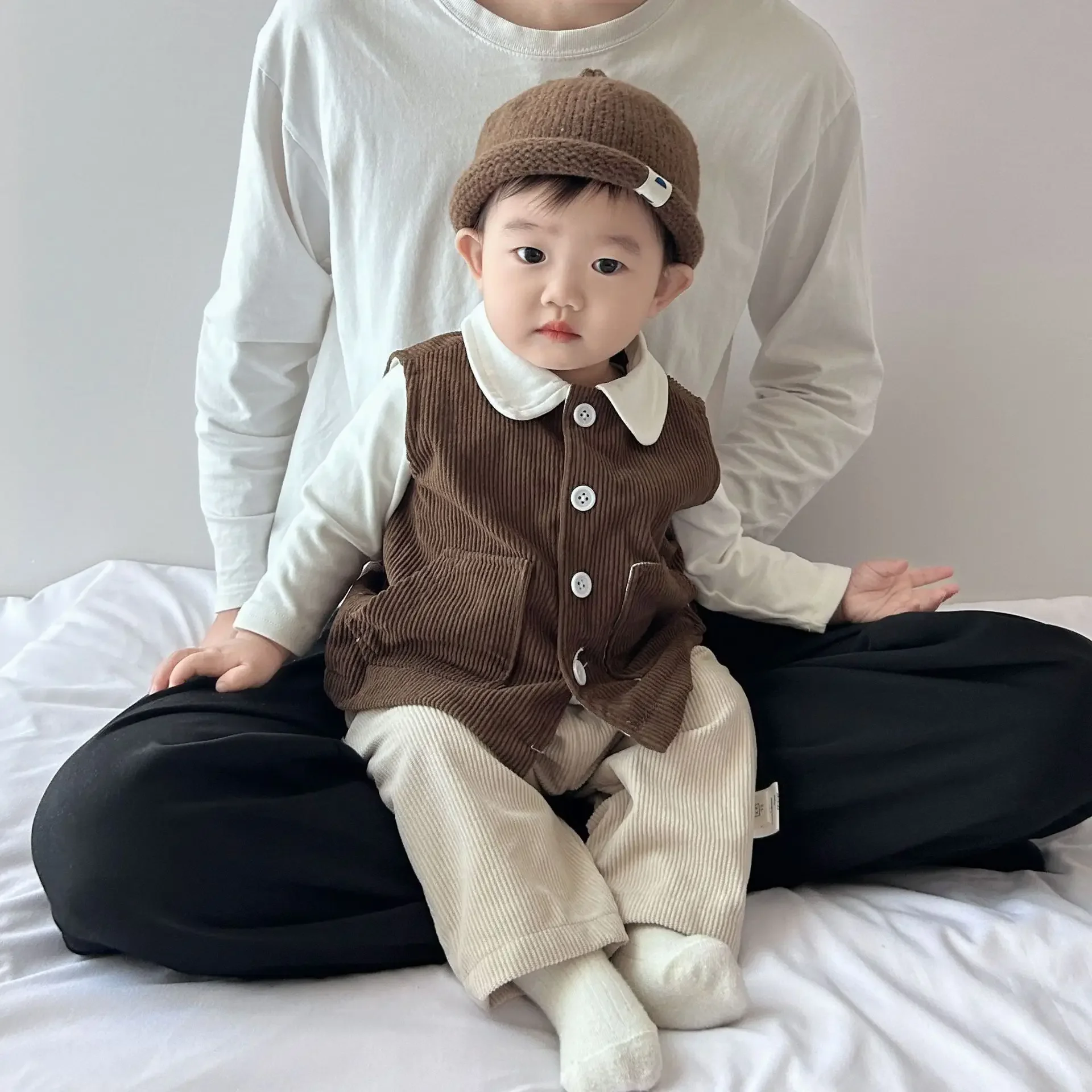 Korean Simple Corduroy Baby Boy Vest Spring and Autumn Coat Stylish Baby Versatile Sleeveless Vest Top