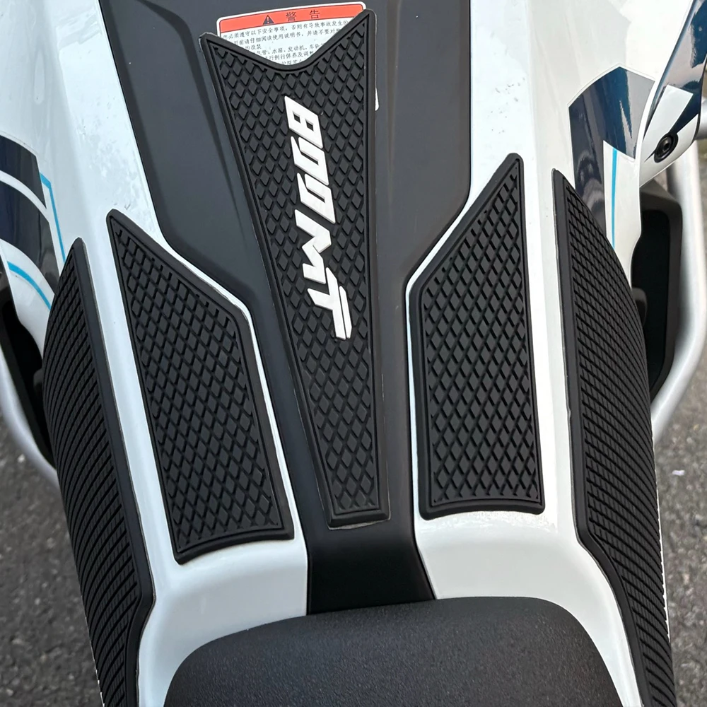 ل CFMOTO 800MT 800 MT 800 mt خزان للدراجة النارية وسادة تثبيت مكافحة زلة ملصق الغاز قبضة الركبة حامي 2020 2021 2022 2023 2024