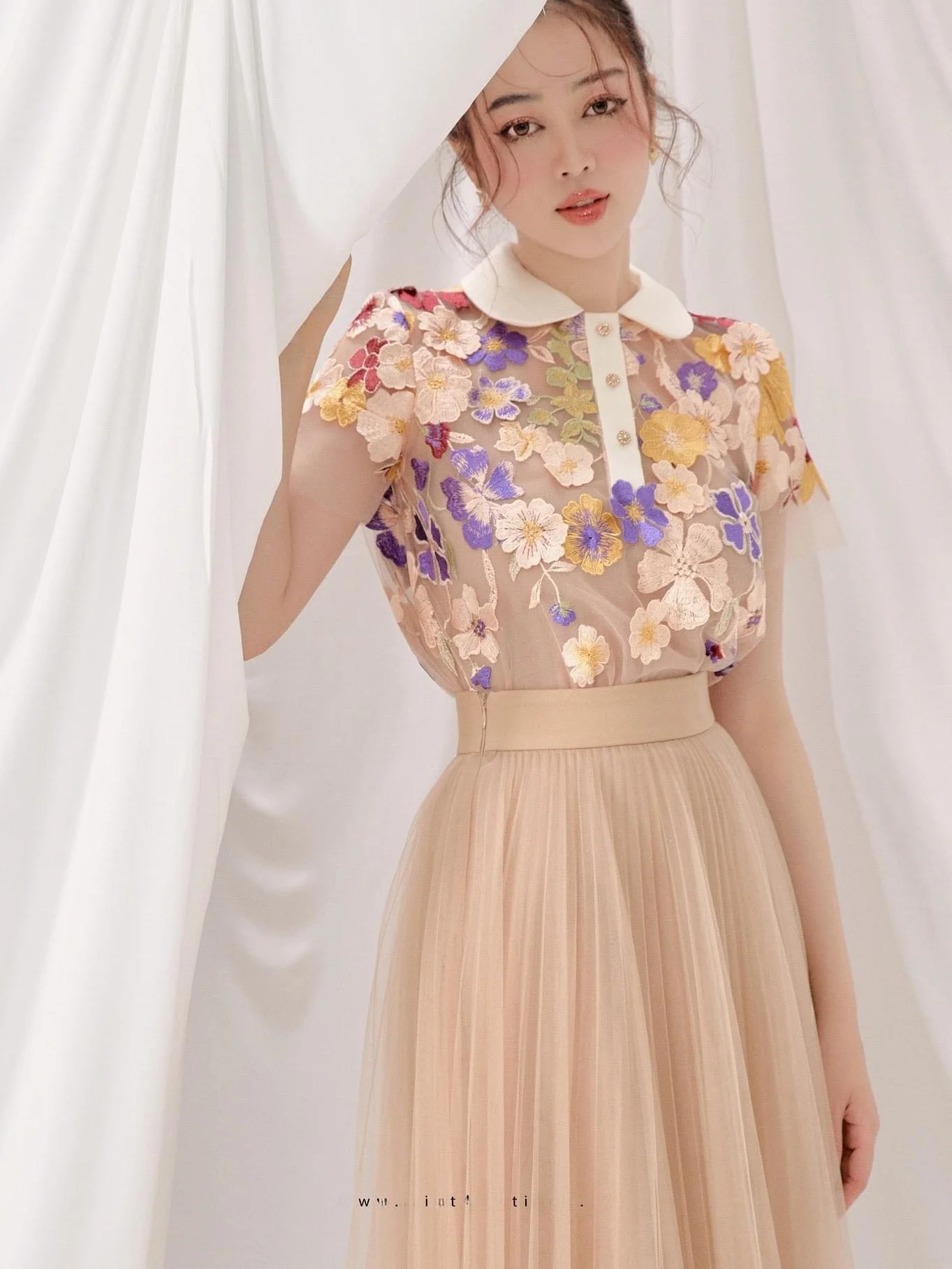 Sweet Holiday Style Half Skirt Set Women's Gauze Pleated Top Floral 3D Design Polyester Fabric Summer 2023 Fashion Ensemble