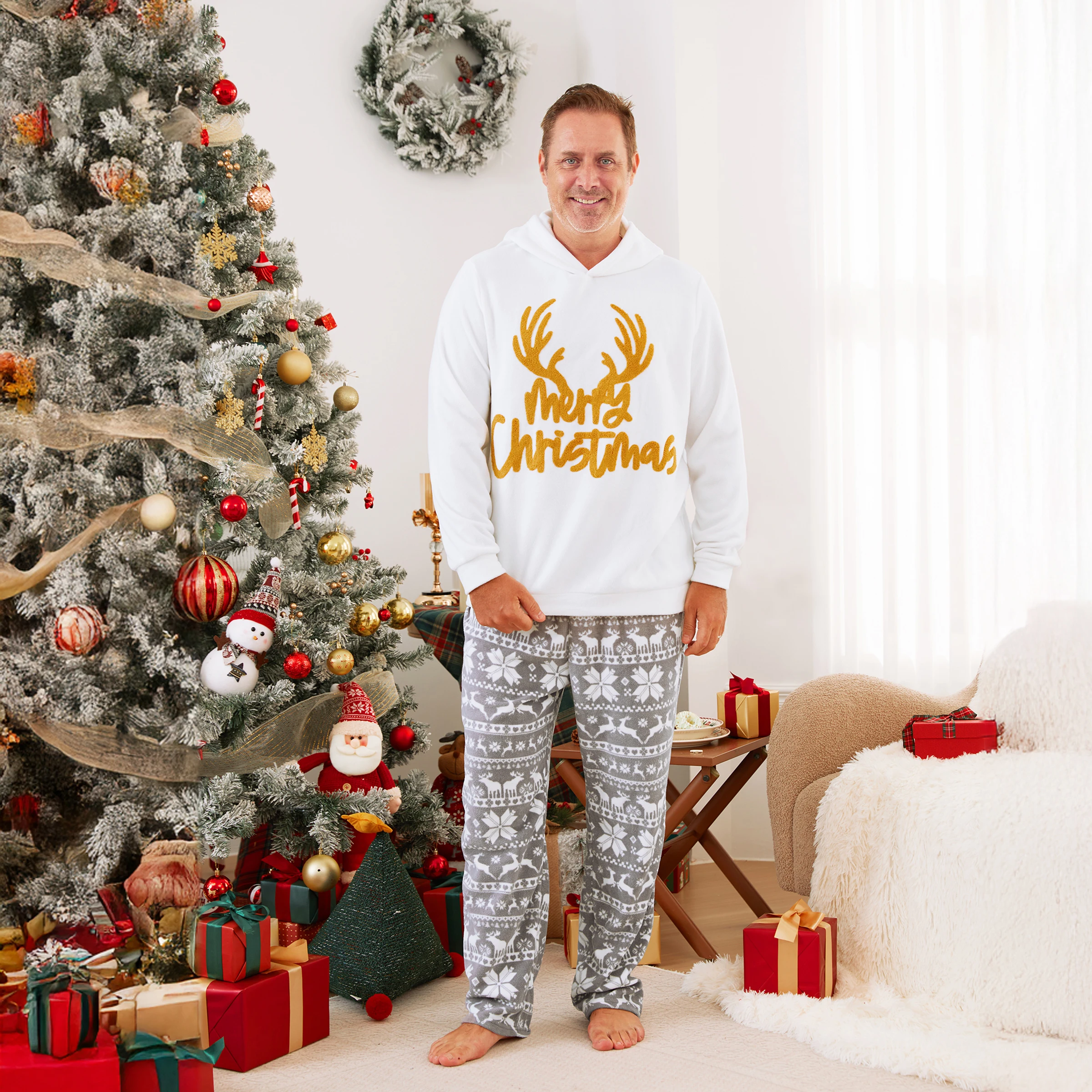 PatPat Christmas Family Matching Letters Embroidered Long-sleeve Hooded Fleece Pajamas Sets
