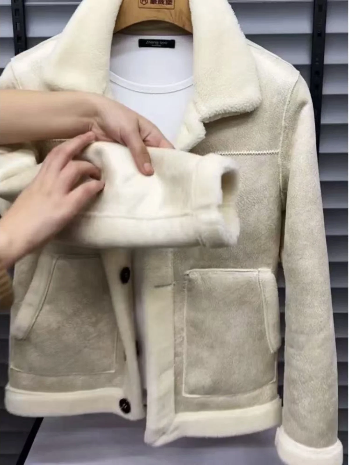 

Осень-зима, мужская куртка с бархатным лоскутным воротником ягненка, повседневная, универсальная, простая, в Корейском стиле, со стойкой, теплая, обычная длина