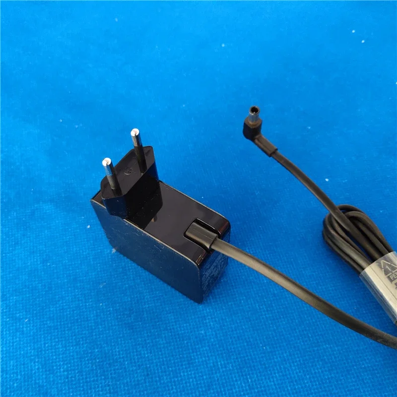 Bom teste para fonte de alimentação do monitor adaptador AC/DC BN44-00918D A3514_MPNL 35.0W / 14.0V 2.5A