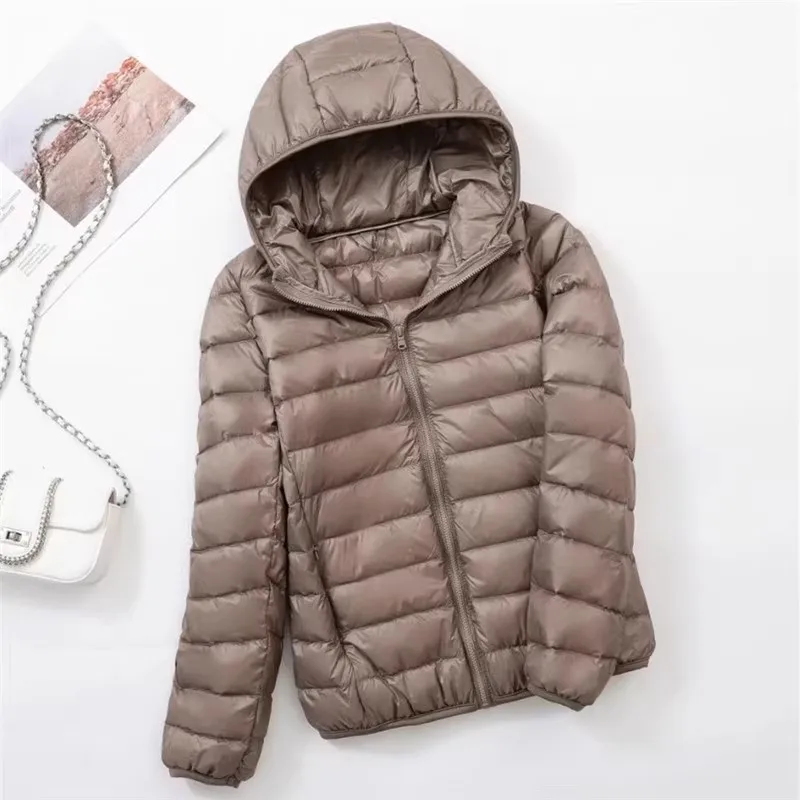 Plus Size Thin Light Down Jacket Women 2024 Autumn Winter Slim Short Hooded Warm White Duck Down Coat Women Outerwear Streetwear