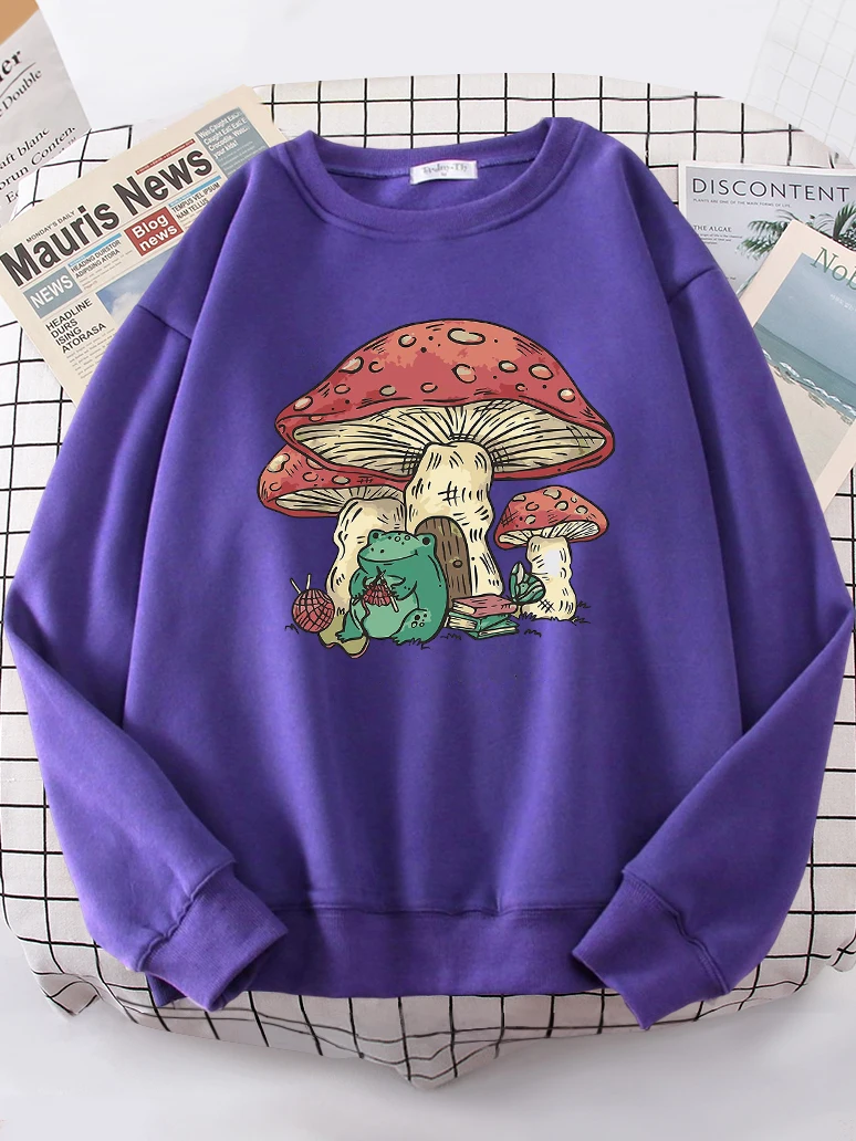 Cute Featuring A Mushroom House And A Frog Sweatshirt Woman Casual Oversize Hoody Warm All-match Hoodie simple S-XXL Tops Female