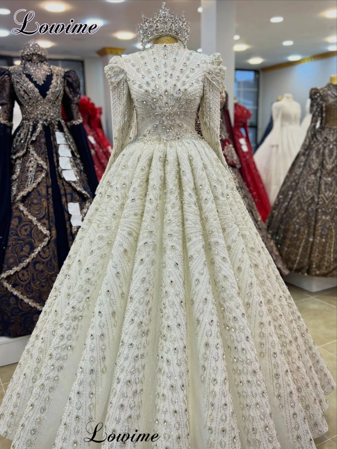 2027 Luxuriöse Hochzeitskleider mit Langen Ärmeln, Kapellen-Hochzeitskleider für Frauen, Hochgeschlossene Brautkleider, Vestido Blanco, Maßanfertigung