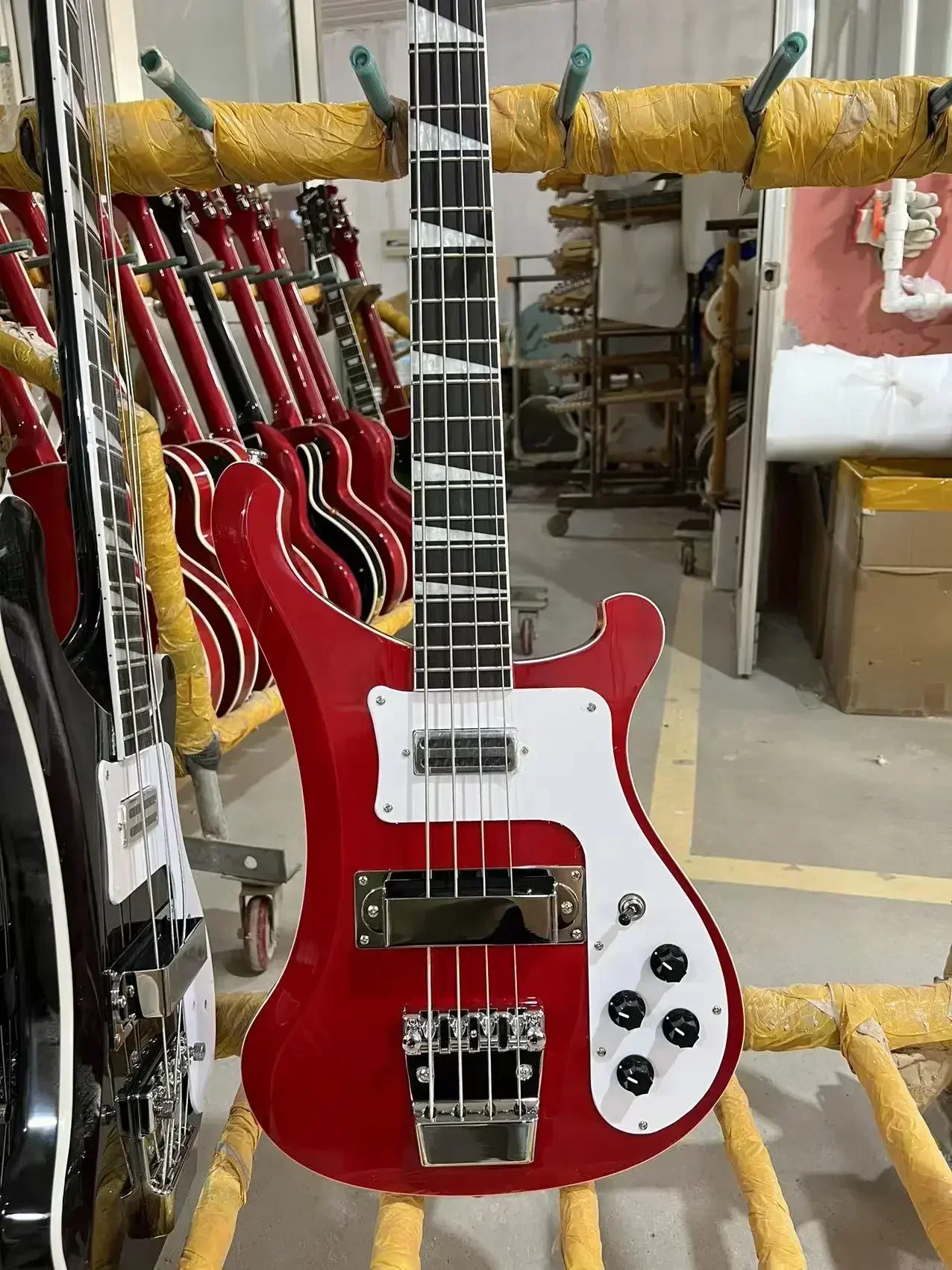 Rickenbacker 4003 basso chitarra elettrica colore rosso trasparente Hardware cromato chitarra personalizzata di alta qualità spedizione gratuita