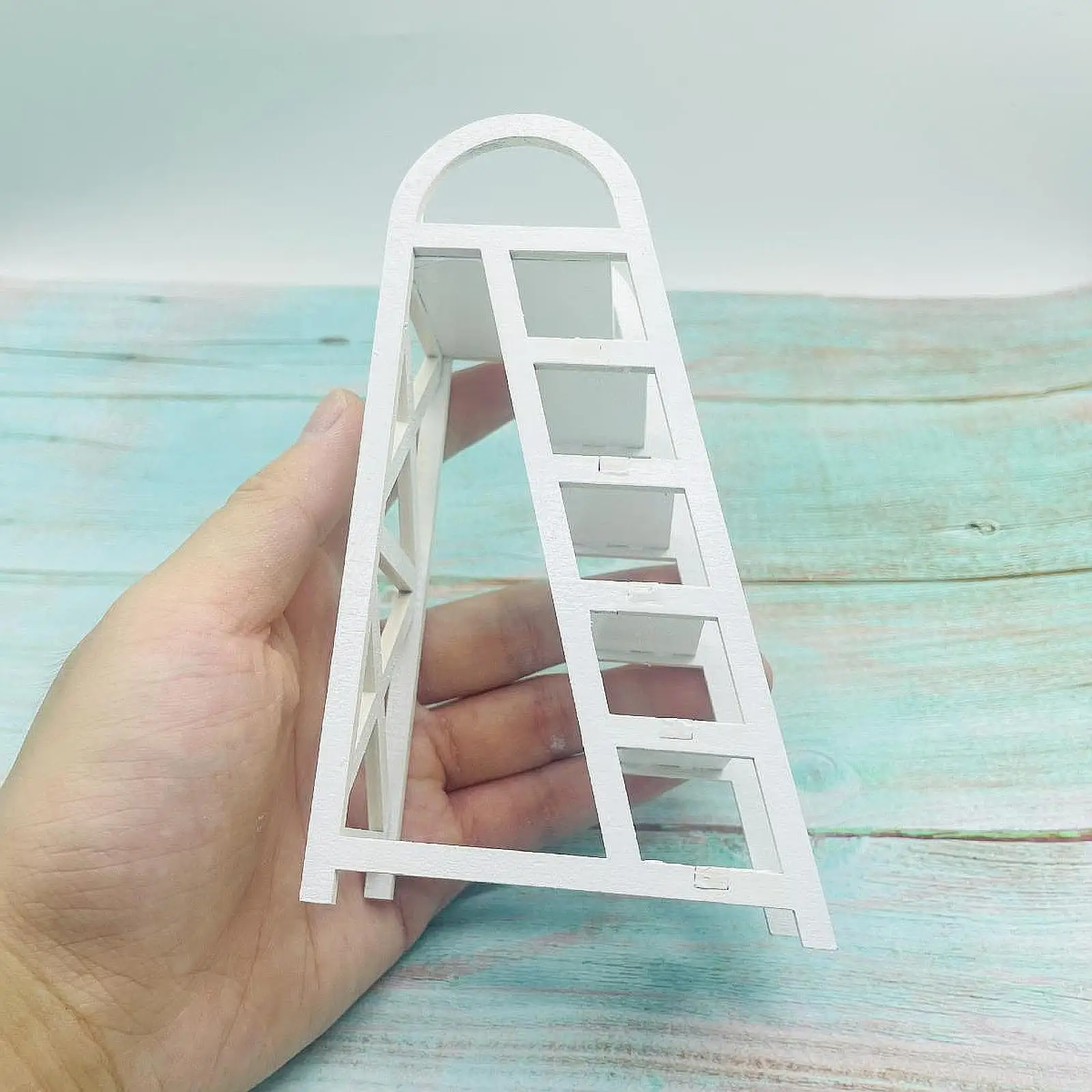 

1/12 Mini Ladder 1/12 6 Step Ladder,DIY Scene Model,Dollhouse Decor,Fairy Garden Ladde, Furniture Dollhouse Ladder,for Garden