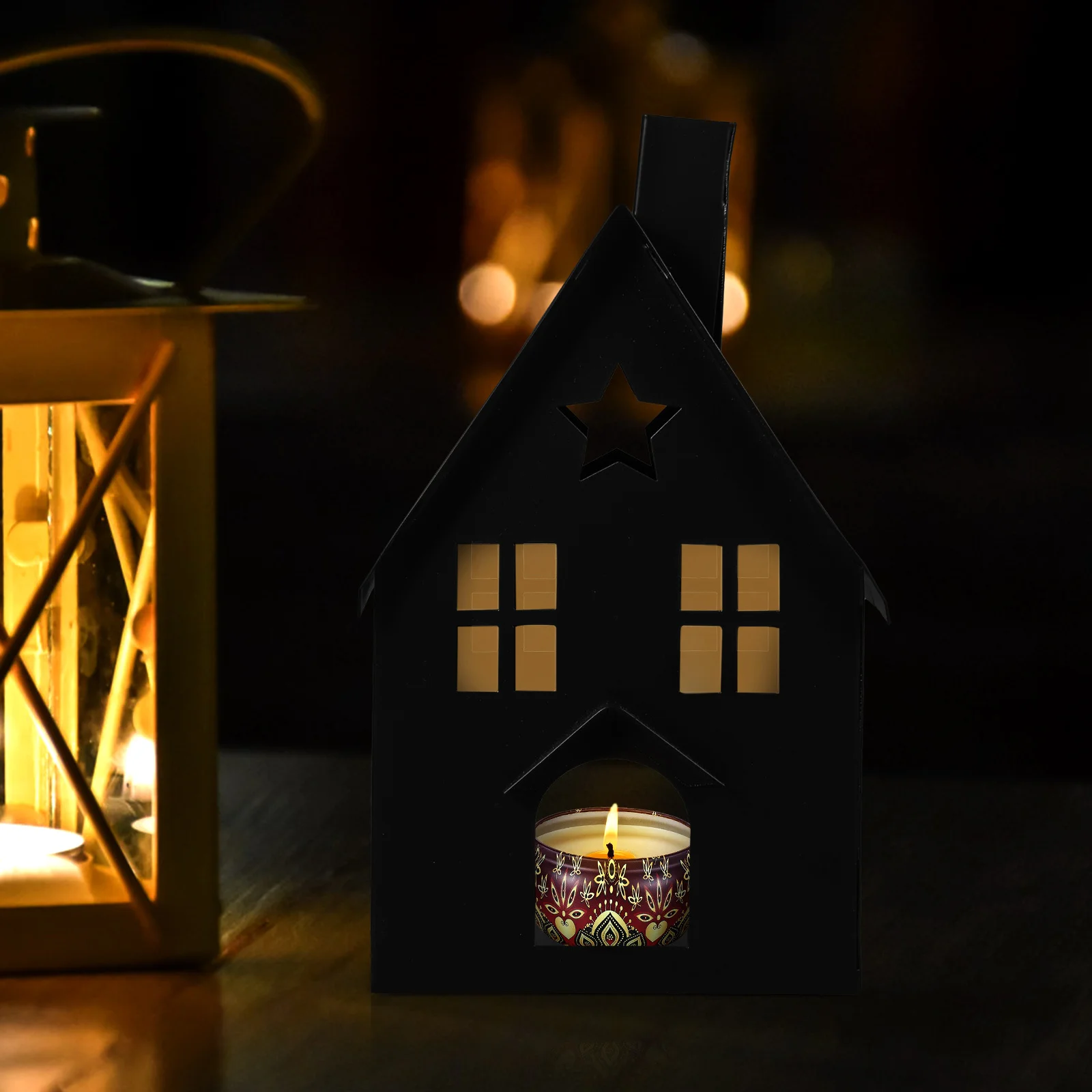 

Iron Vintage House Shaped Holder Metal Tea Light Stand Desktop Candlestick Decoration Candlestick Holders