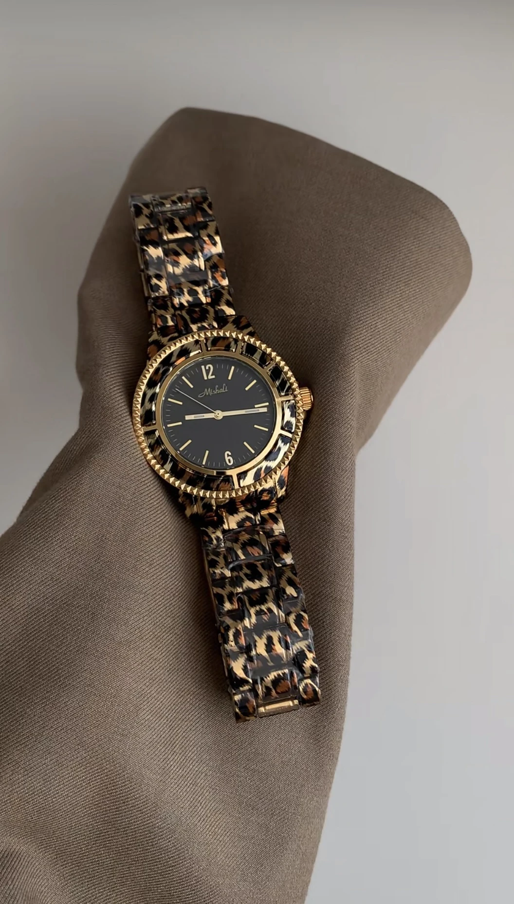 

New Women'S Wristwatch With Leopard Print Steel Strap Stylish And Sophisticated Large DialTrendy Women'S Watch, Watch Accessory.