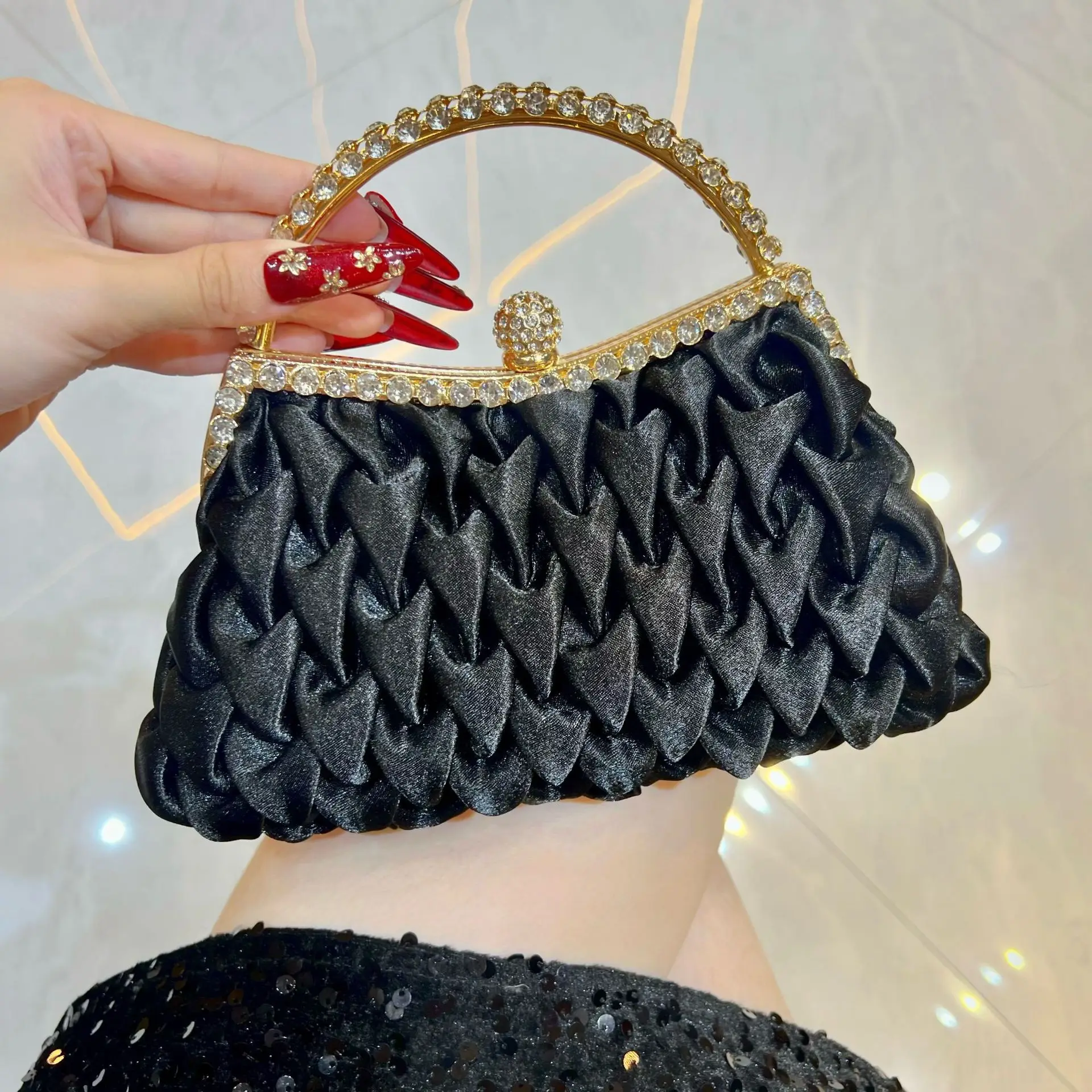 

Luxury Women Evening Bags Silk Cotton Shouder Crossbody Bags For Women Chain Party Wedding Clutch Ladies Purse Handbags