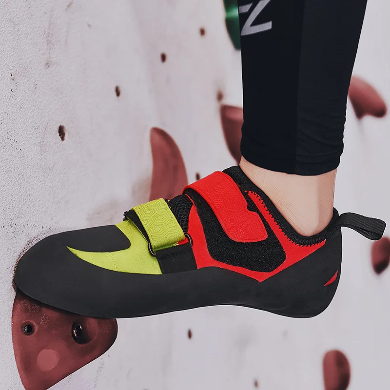 2025 new men's and women's sandals summer outdoor non-slip soft bottom trace sports flat bottom beach shoes student sandals