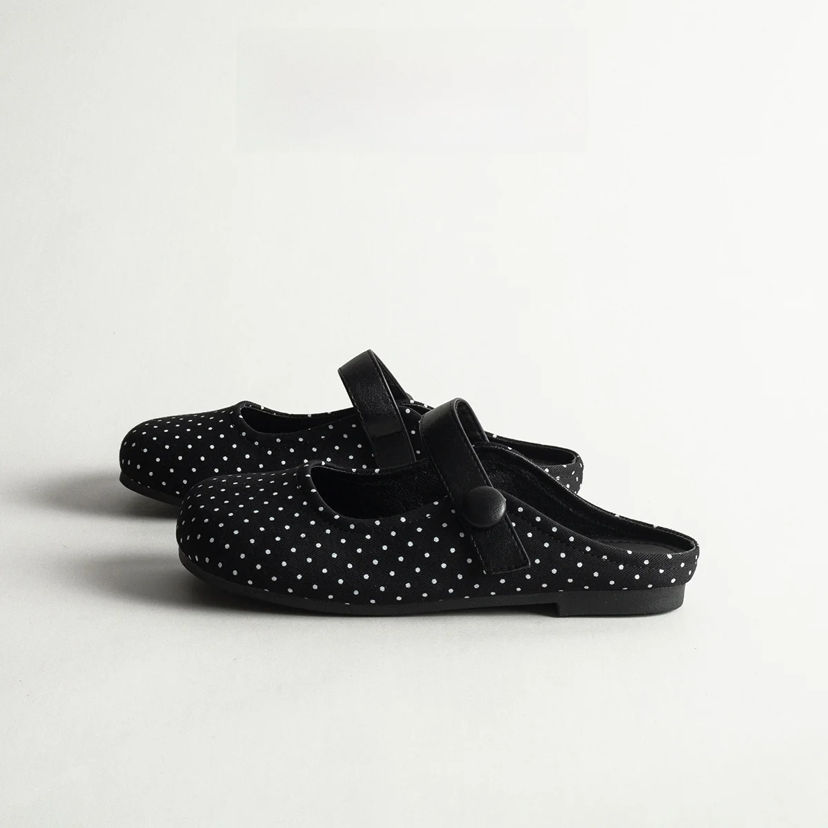 

Retro Mary Jane Head Cover Half Slippers Women's Outdoor Versatile Flat Buckle Lazy Person's Sandals Mule Shoes Summer Slip-On