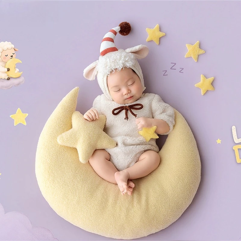 Newborn Photography Props 2027 Sheep Year Theme Lamp Furry Outfit with Hat Posing Moon Decors Stars for Baby Studio Photoshoot