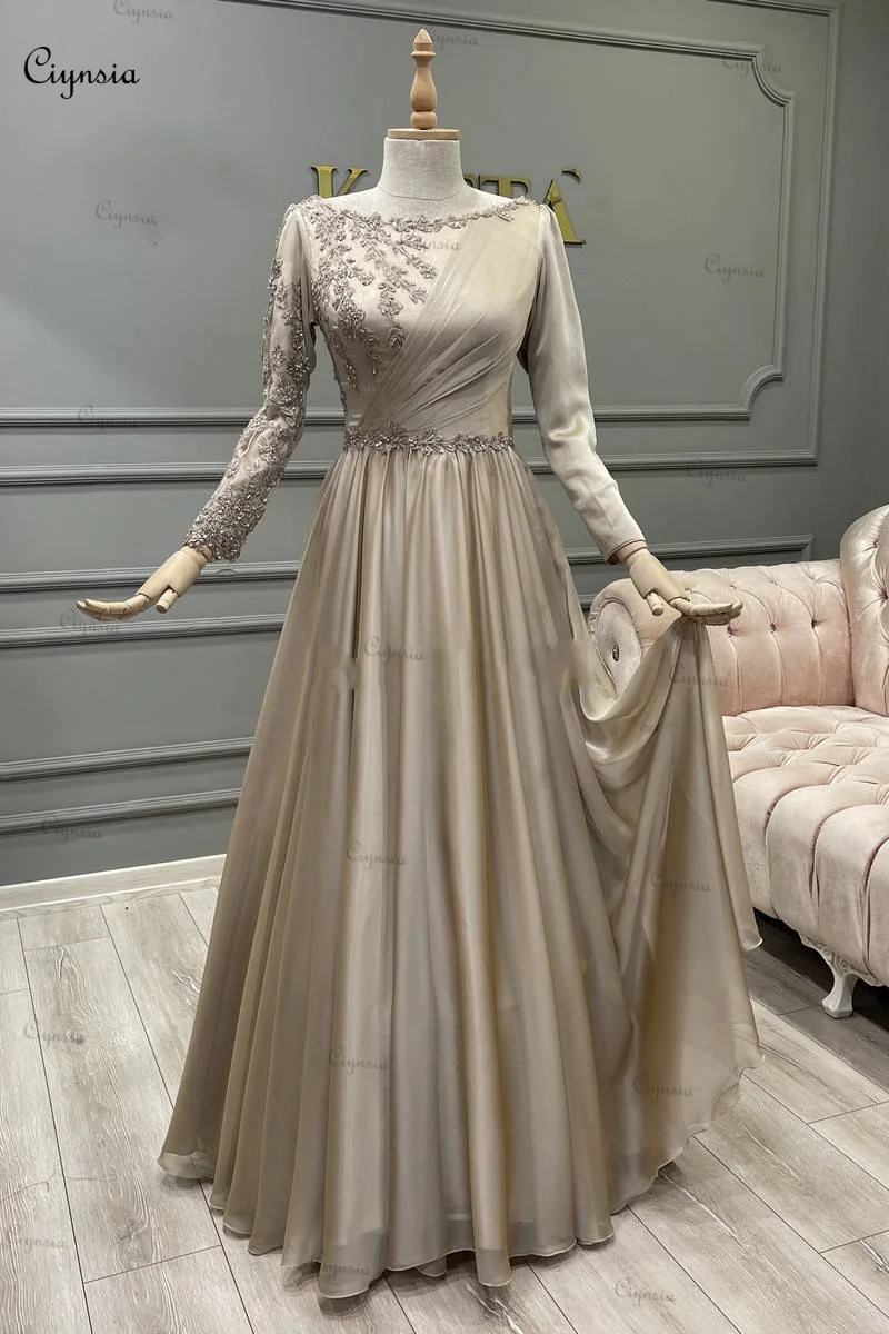 Ciynsia Champagne Long Sleeve Muslim Formal Dress Hijab Evening Party Gowns Scoop Appliques A Line Chiffon Prom Dresses Caftan