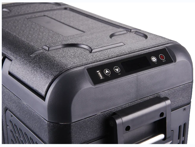 โรงงานขายตรงตู้เย็นพลังงานแสงอาทิตย์และตู้เย็นขนาดเล็กในรถยนต์ 220v 12v และคอมเพรสเซอร์แบบพกพาตู้เย็นรถยนต์ตู้แช่แข็ง