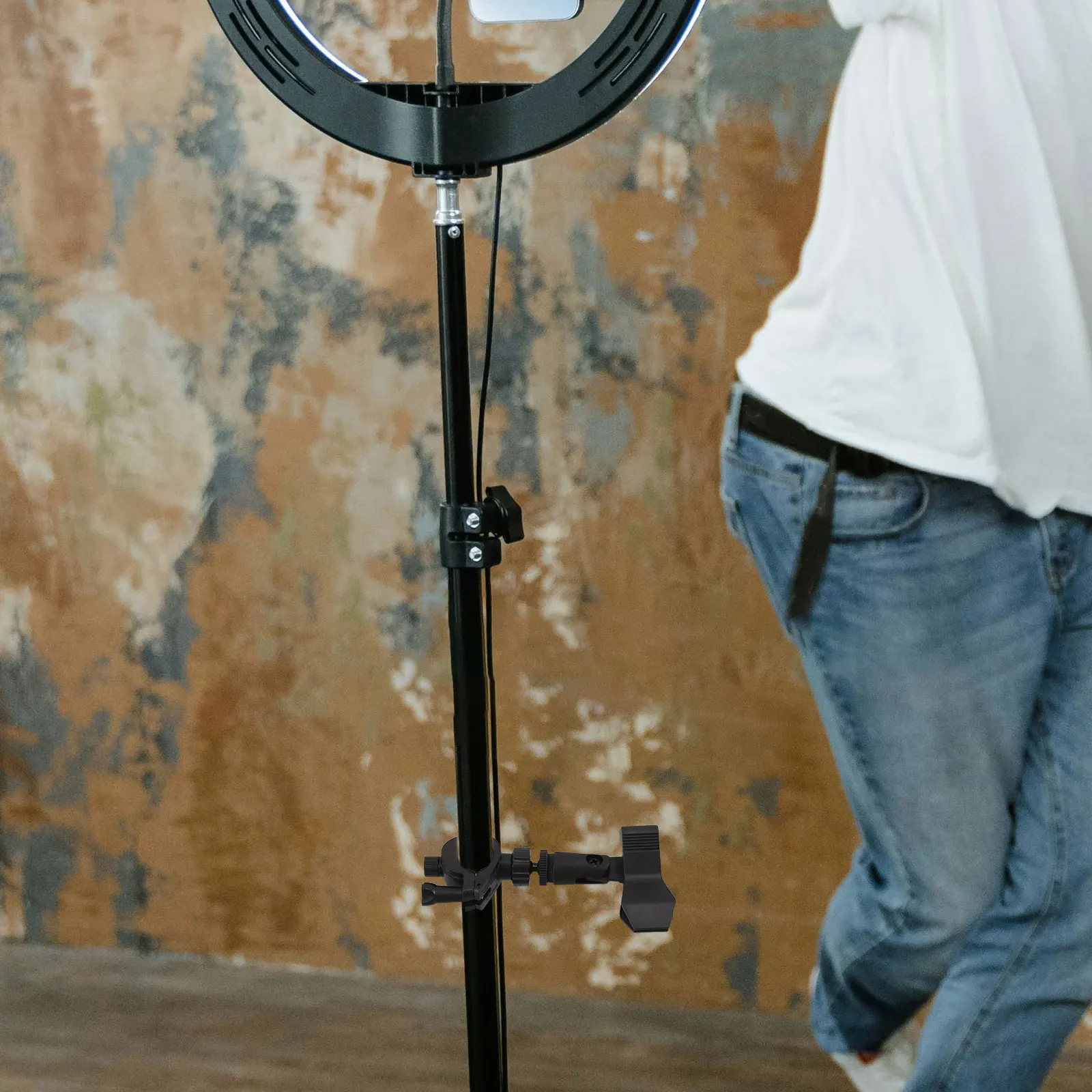 

Adjustable Microphone Clip Holder for Live Broadcast Stand Sturdy Tripod Mounting Bracket Metal Mic Stand Clamp for Streaming