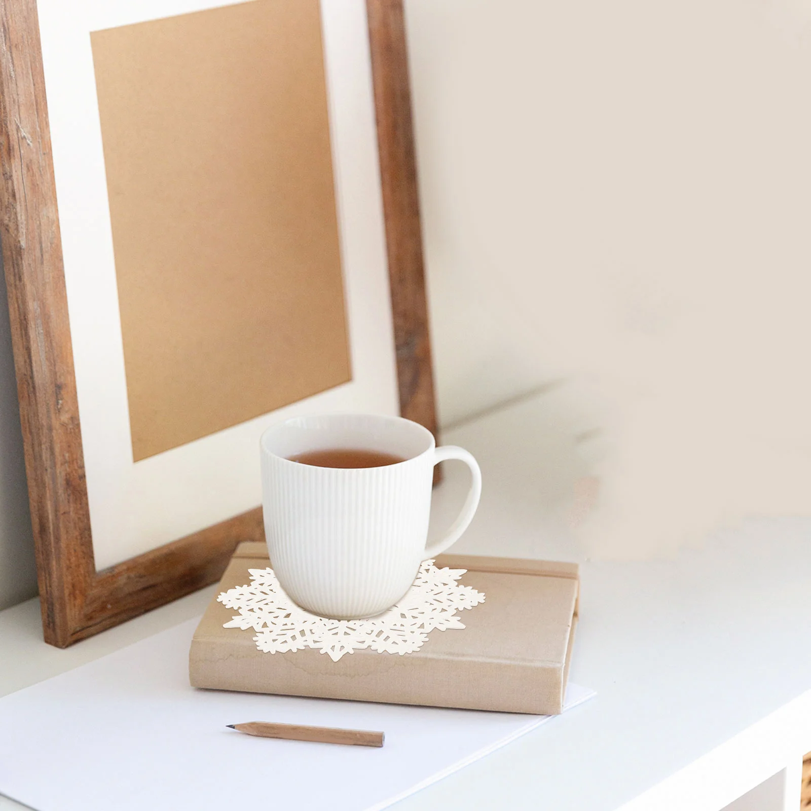 

Alipis 6pcs Snow Cup Holder Anti Skid Insulated Christmas Mug Mat Desktop Decorative Placemat