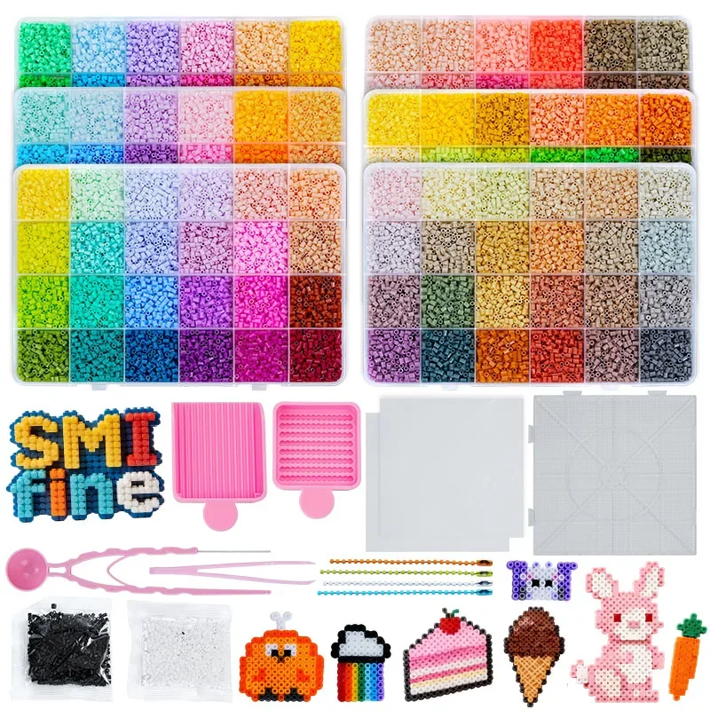 8400-teiliges Set mit Schmelzperlen in 144 Farben, 2,6 mm, inklusive Perlenbrett, Bügelpapier, Pinzetten und Haken – Bastelbedarf für DIY-Projekte.
