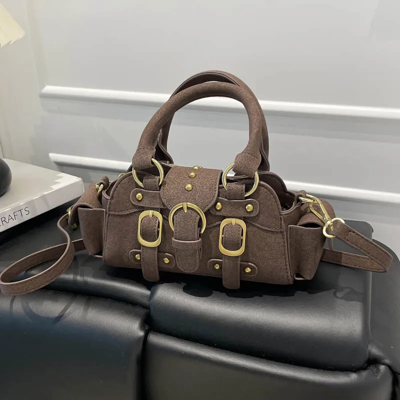 

Новая модная и универсальная сумка-кроссбоди/сумка через плечо 2026 года, трендовая сумка-пельмень для женщин, в корейском стиле, яркая и уникальная сумка на плечо