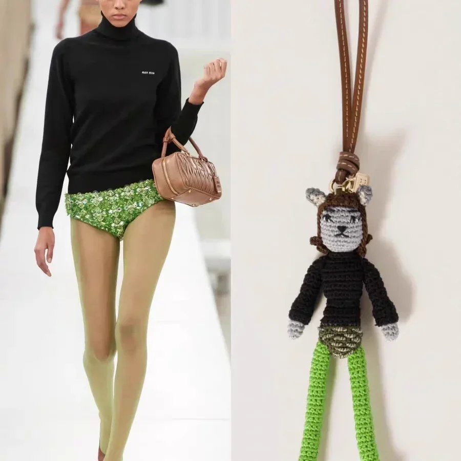 

Модная серия Miu 2025 года, вязаная кукла, кулон, брелок для сумки, очаровательный милый домашний декор