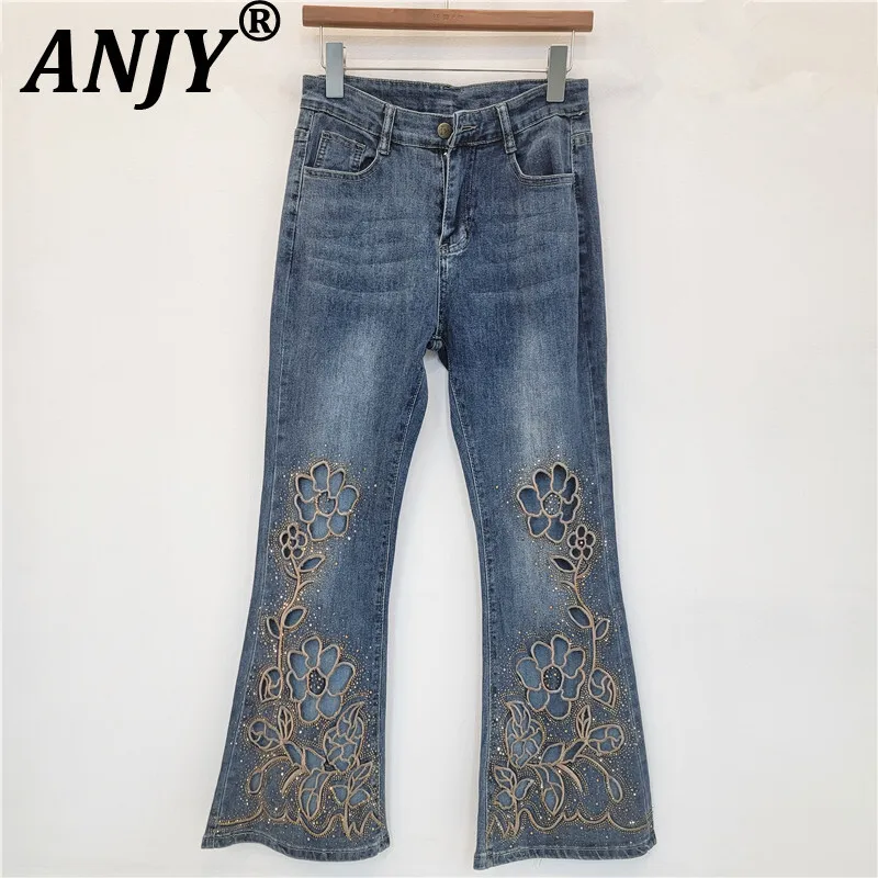 ANJY 2025 Jesień Zima Nowe Damskie Jeansy Bootcut z Diamentami Modne Kwiatowe Wzory z Wycięciami Uniwersalne Spodnie Denimowe o Długości do Kostek A16097