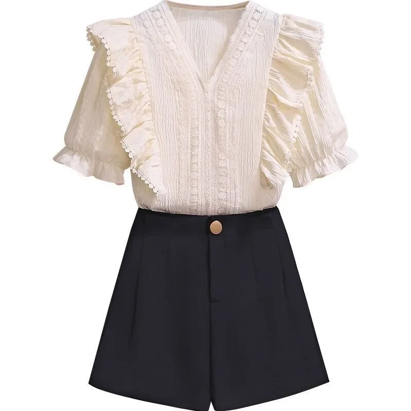 

Женские шорты, новинка, Летние Стильные женские короткие комплекты в Корейском стиле, топ из 2 предметов и аксессуары, повседневные комплекты