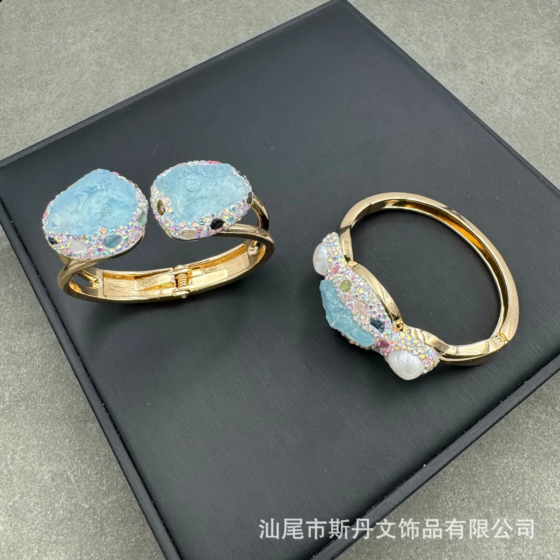 

New natural aquamarine rough stone bracelet live broadcast model, the same personalized niche jewelry factory supply wholesale