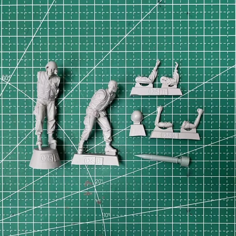 1/35 Scale Resin Figure Assembly Model Kit Us Army Howitzer Soldier 2 People Vietnam War Hobby Miniature Unassembled & Unpainted