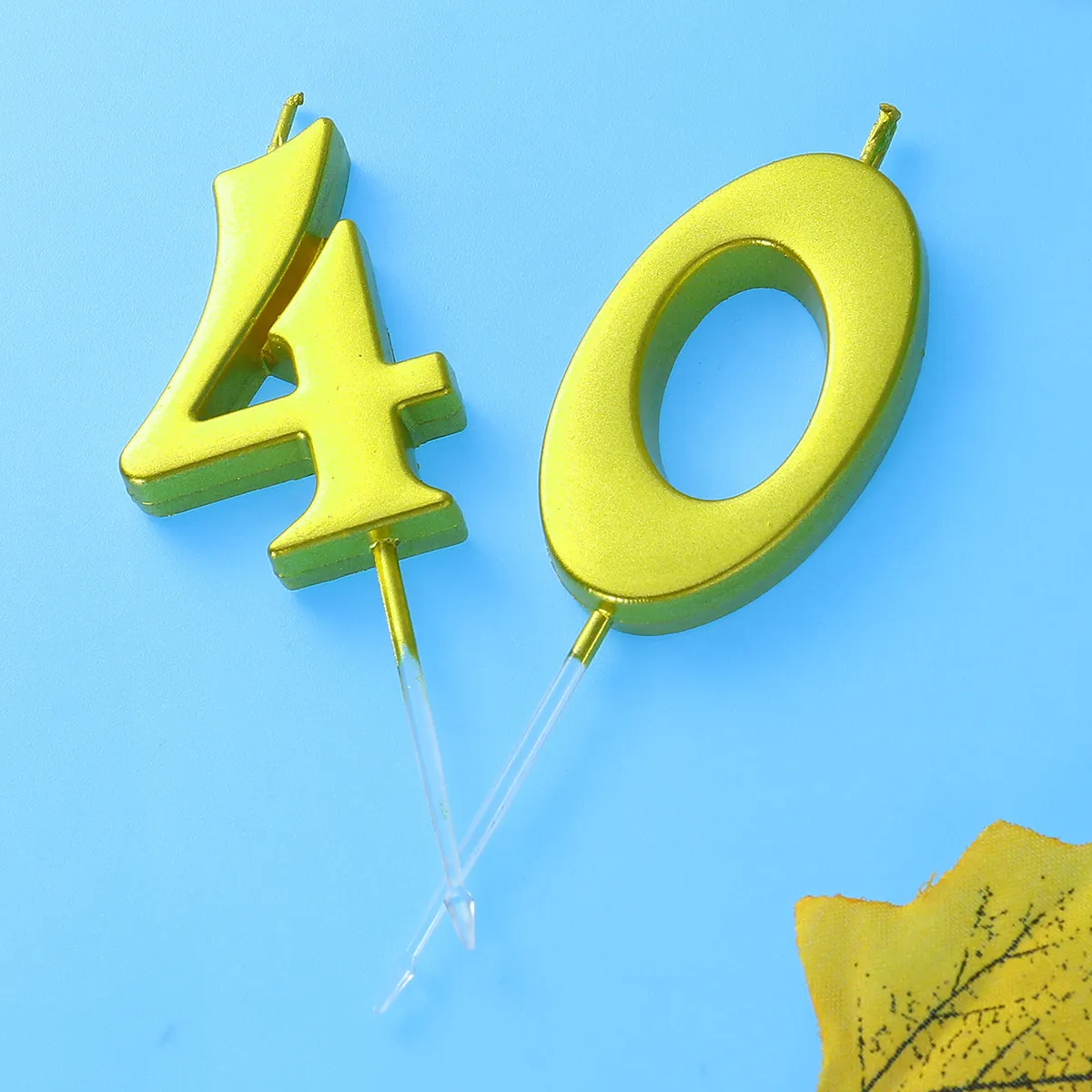 2Pcs Golden Number 40 Birthday Candles Made of Safe Eco Paraffin Ideal for Cake Decoration Theme Party Celebration Supplies