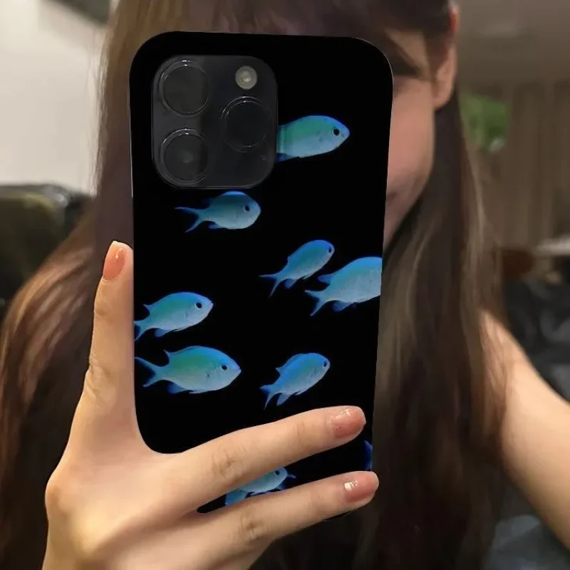 Cute Joyful Small Fish Group Phone Case For iPhone 16 Pro Max 15 Pro 14 13 12 11 Xr Xs Max 7 8Plus Advanced Blue Y2K Phone Cases