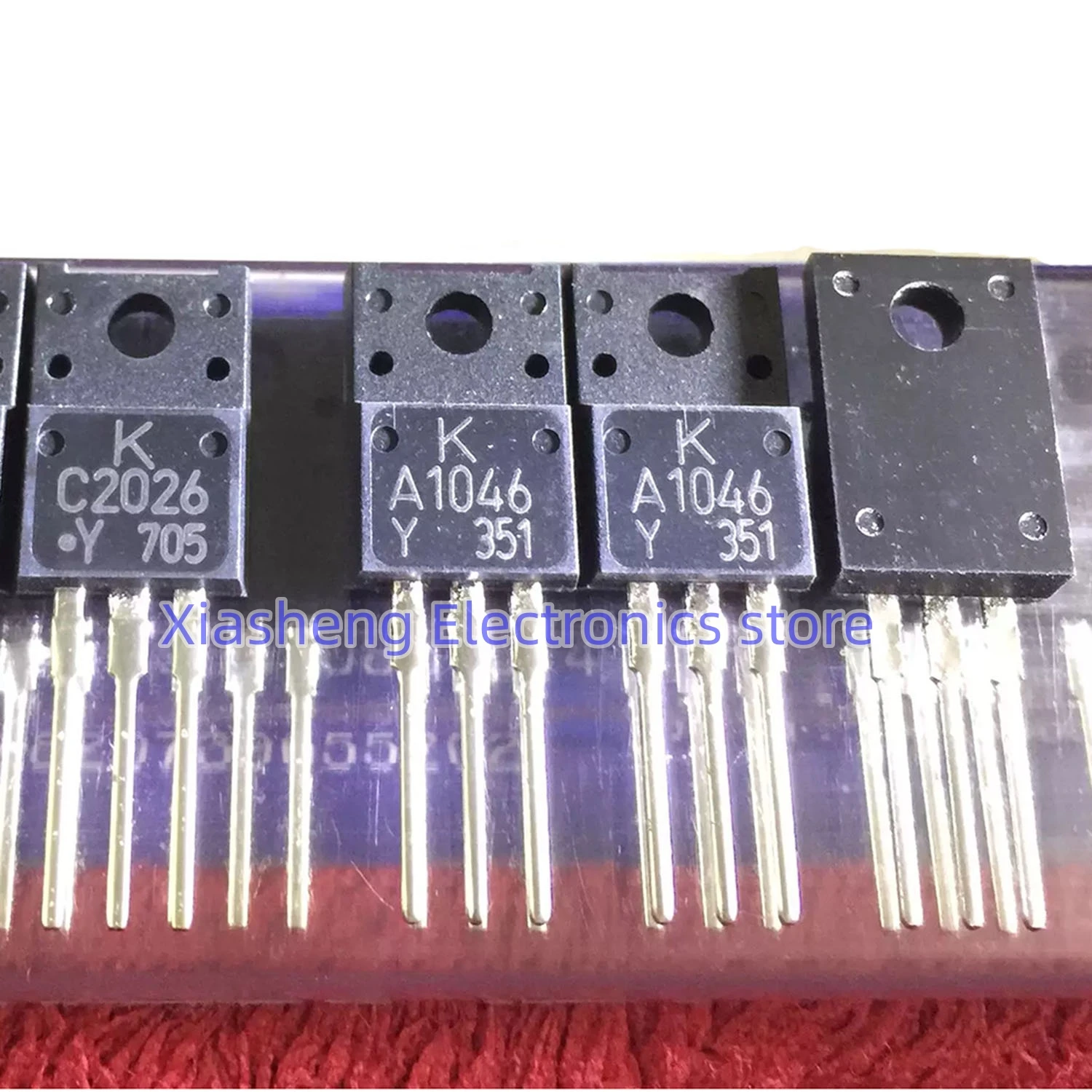 New Original 10Pairs KTA1046 A1046 + KTC2026 C2026 TO-220F Transistor In Stock Good Quality