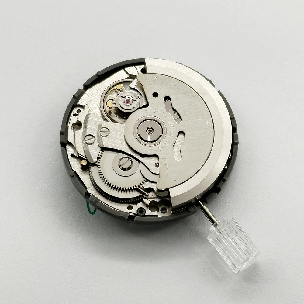 Japan Genuine NH35 Automatic Mechanical Movement High Accuracy 24 Jewels Mod Watch Replacement NH35A Date at 3:00 image 2