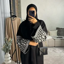 Cotton Linen Open Abaya Kimono Black Flower Embroidery Cardigan Muslim Abayas for Women Dubai Luxury Islamic Clothes Kaftan Robe